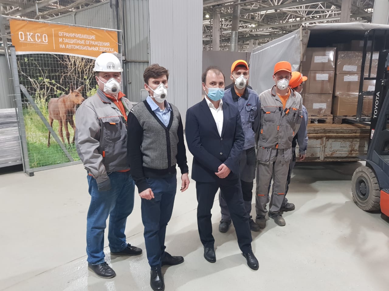 РЕЗИДЕНТ ТУТАЕВСКОГО ПРОМЫШЛЕННОГО ПАРКА «МАСТЕР» ПЕРЕДАЛ ВРАЧАМ ТУТАЕВСКОЙ ЦРБ В БЕЗВОЗМЕЗДНОЕ ПОЛЬЗОВАНИЕ ТЫСЯЧИ СРЕДСТВ ИНДИВИДУАЛЬНОЙ ЗАЩИТЫ